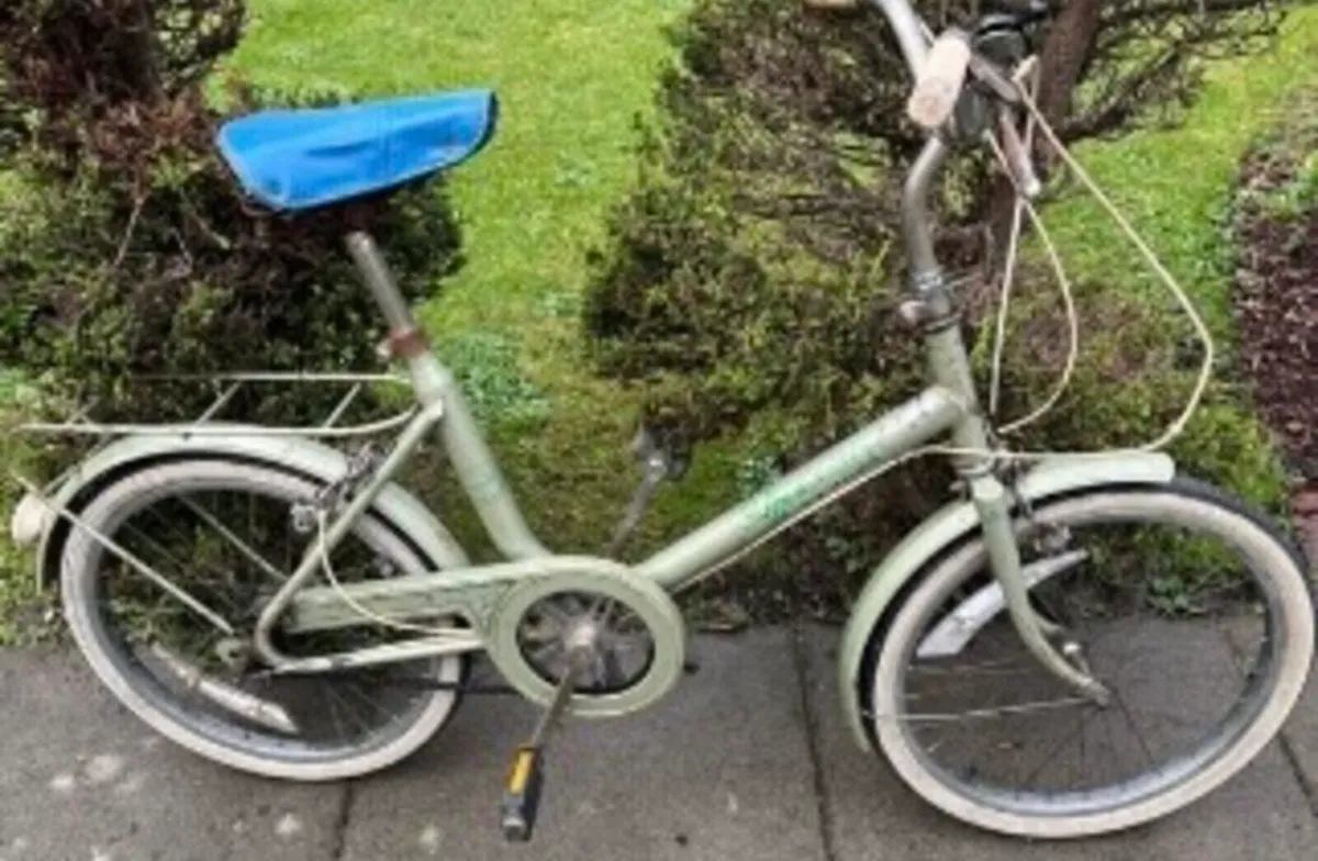 3 speed Raleigh bike vintage