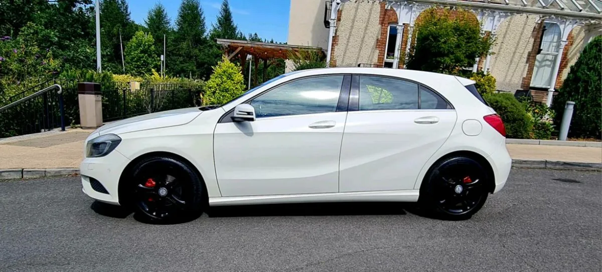 Immaculate Mercedes A-Class Automatic - Image 4