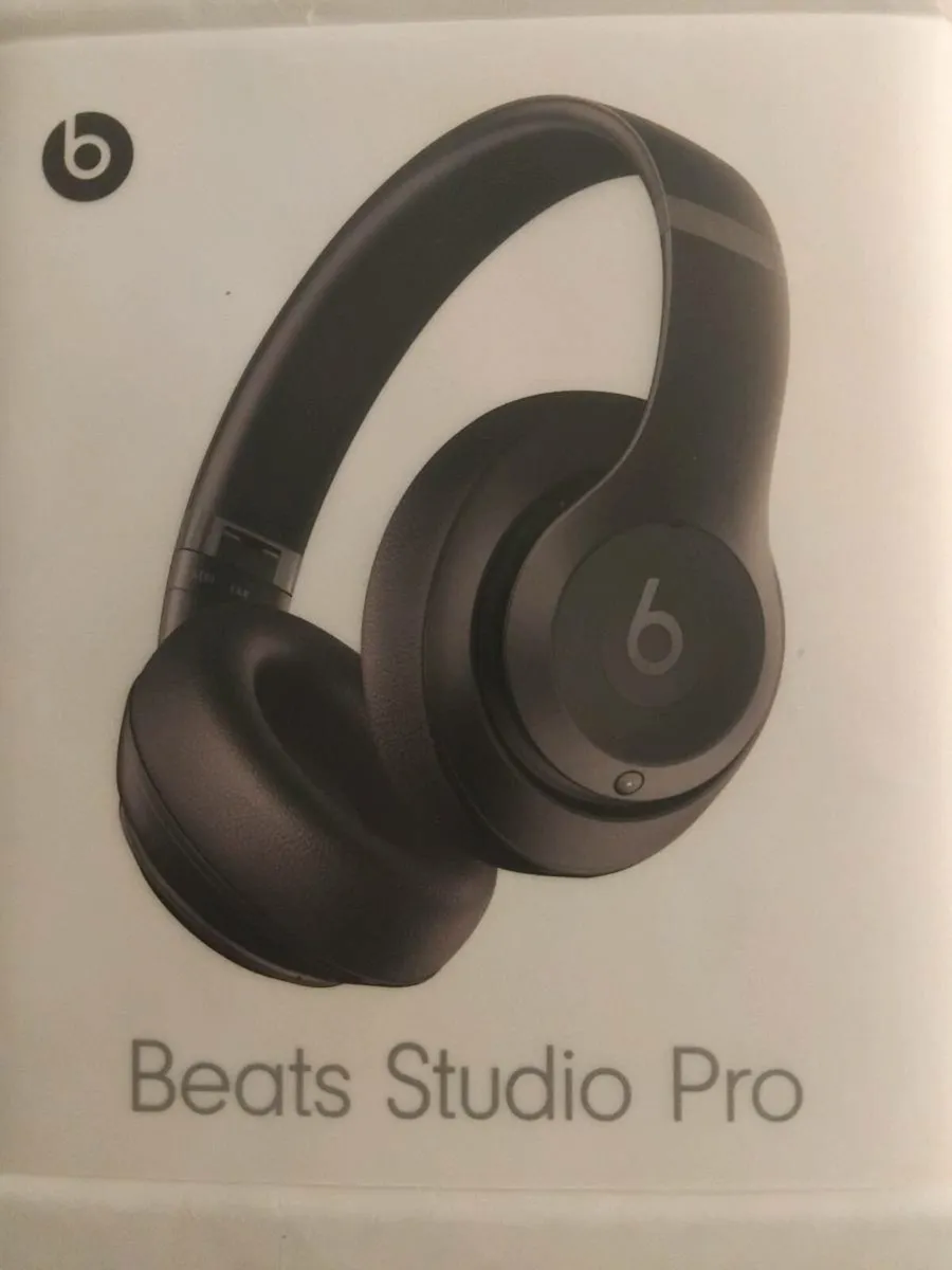 Beats Studio Pro Headphones - Image 1