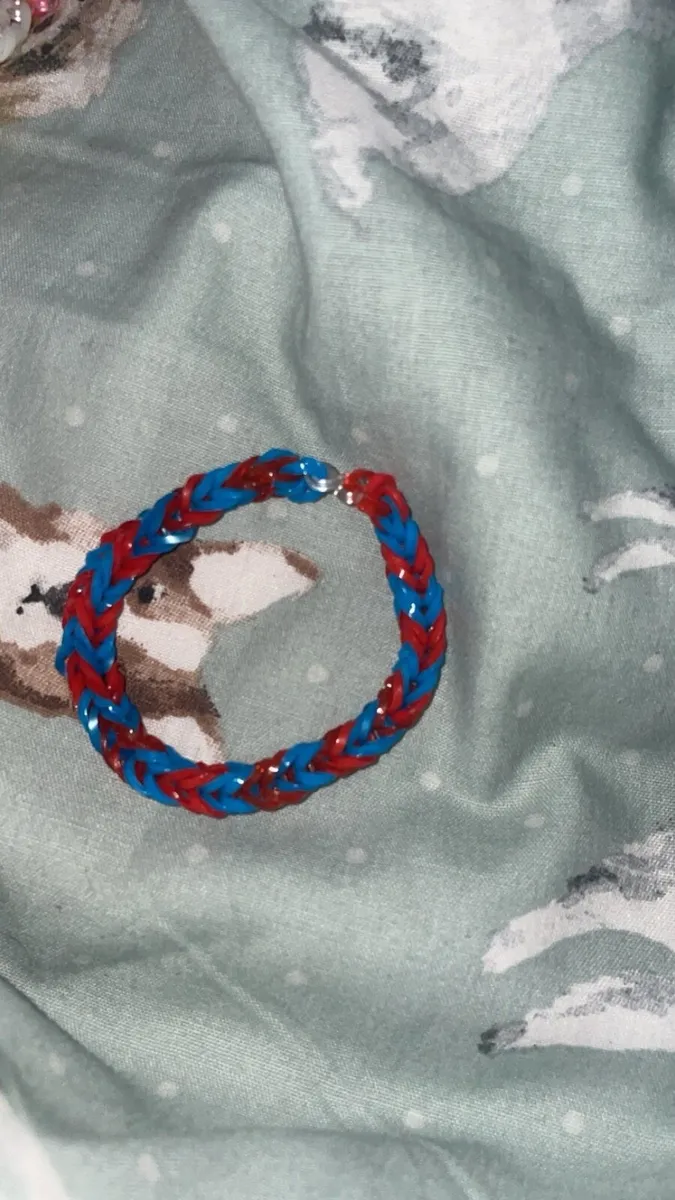 Loom band bracelets - Image 2