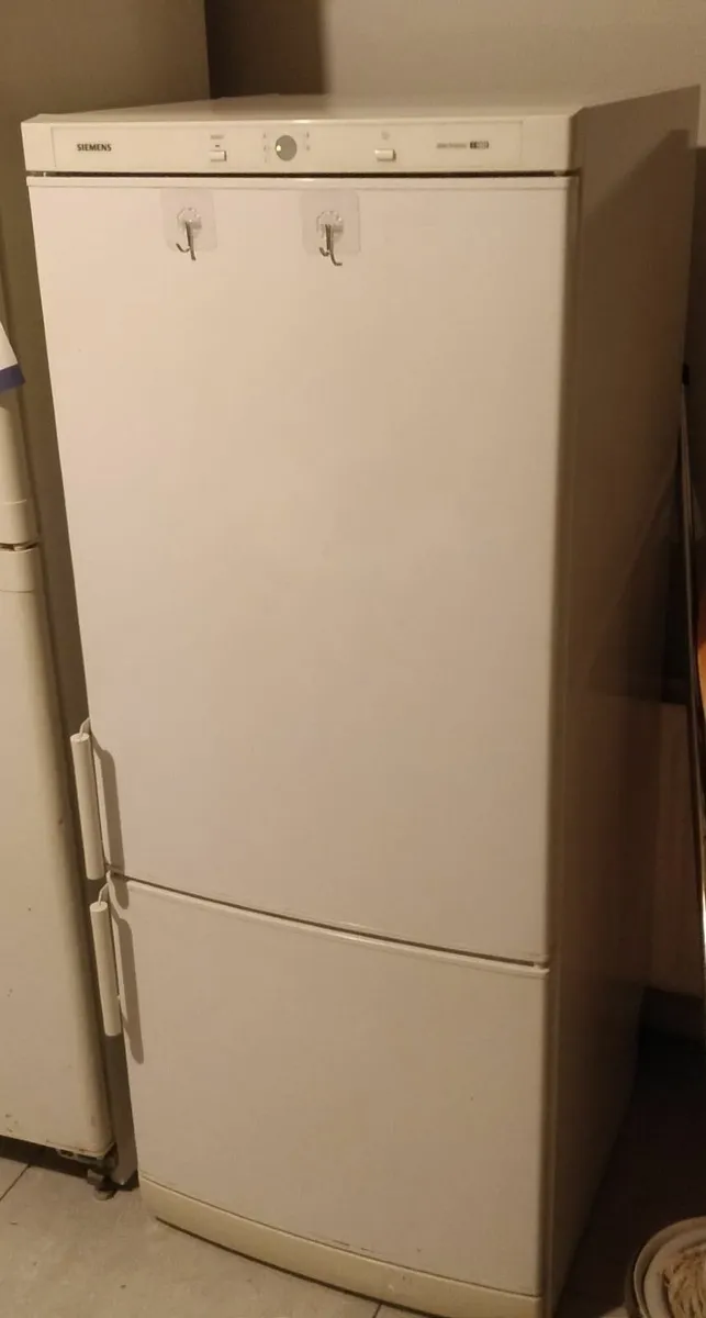 Siemens Fridge Freezer - Image 4