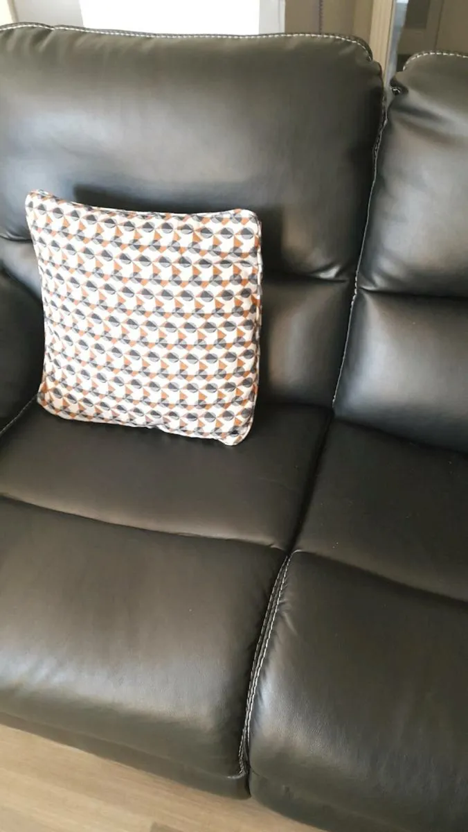 Black Leather Sofa 3+2 - Image 3