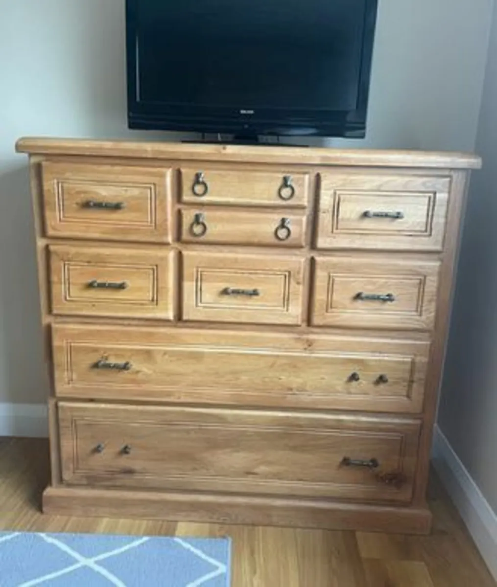 CHEST OF DRAWERS (SOLID OAK) - Image 2