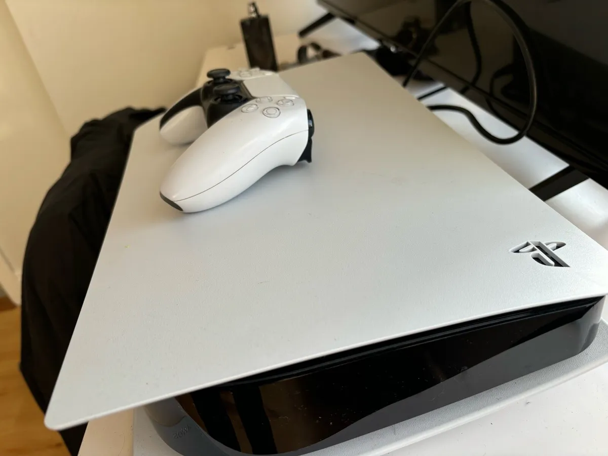 PlayStation 5 digital - Image 2