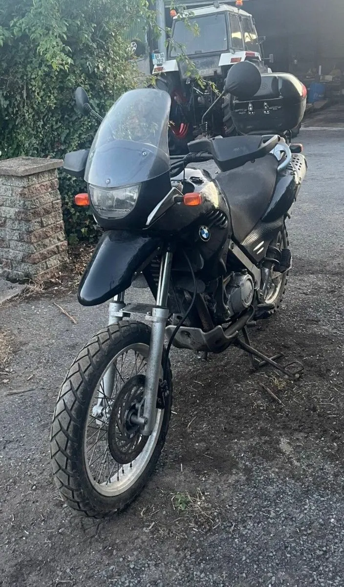 BMW F 650 GS 2000 - Image 1