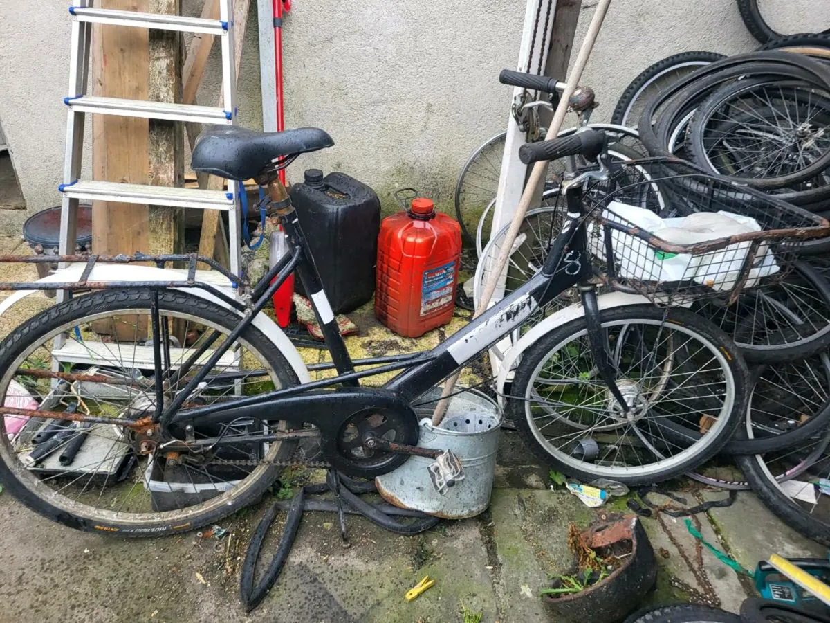 Bike post bike - Image 1