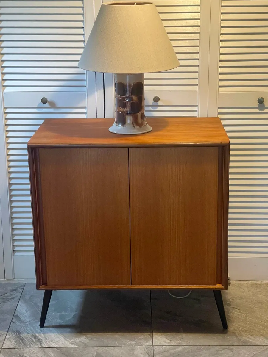 Mid century G Plan  media chest - Image 3