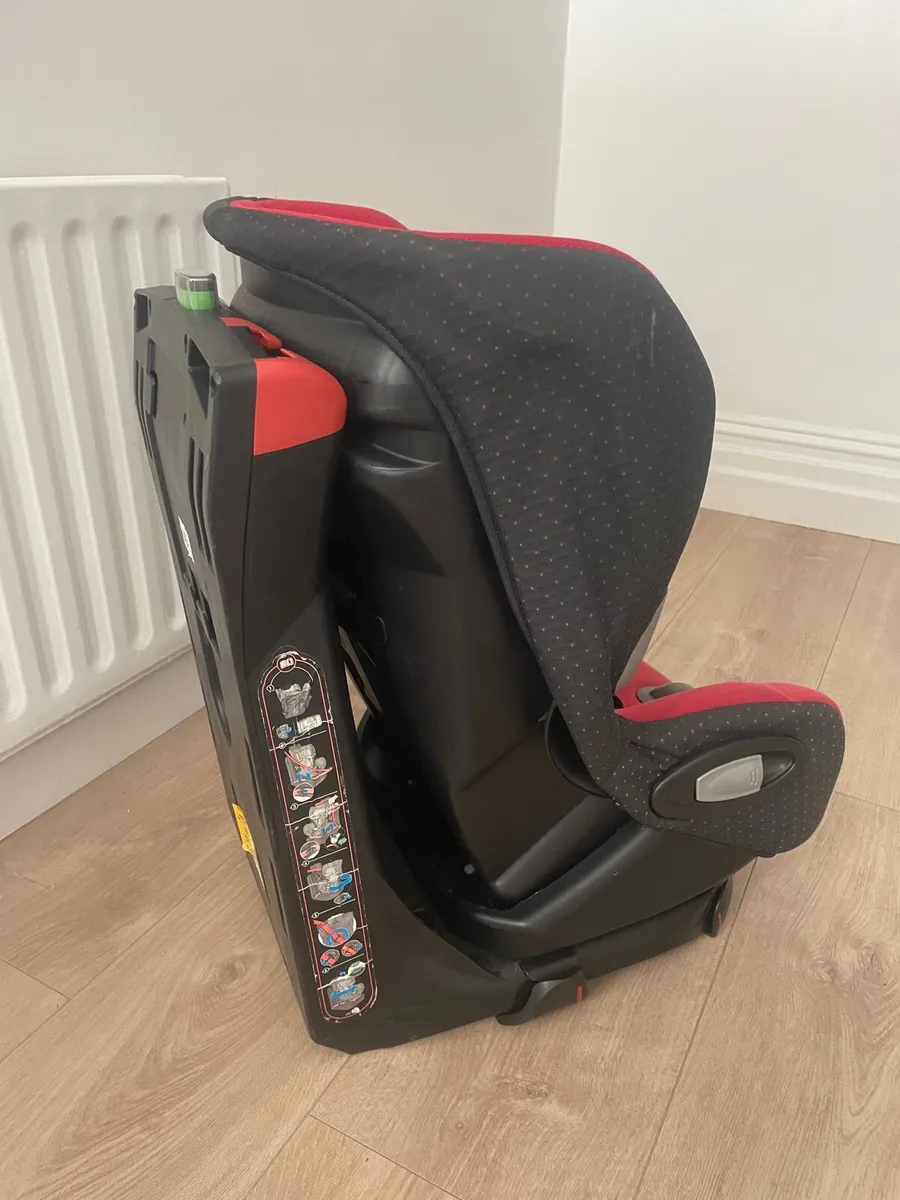 Maxi Cosi Axiss - Image 3