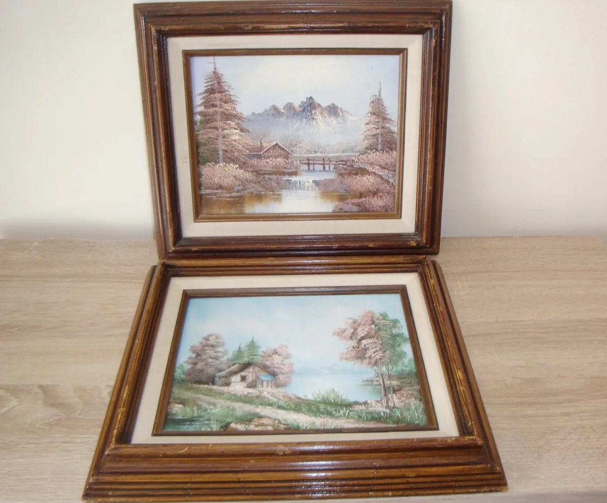 Two vintage paintings in wooden frames - Image 1