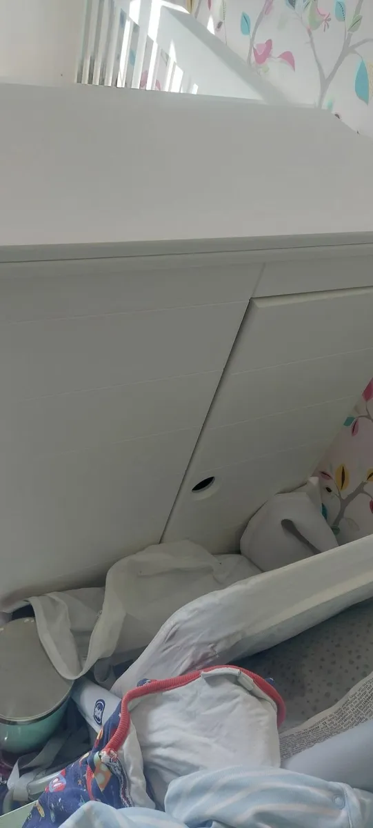 Cot bed - Image 2