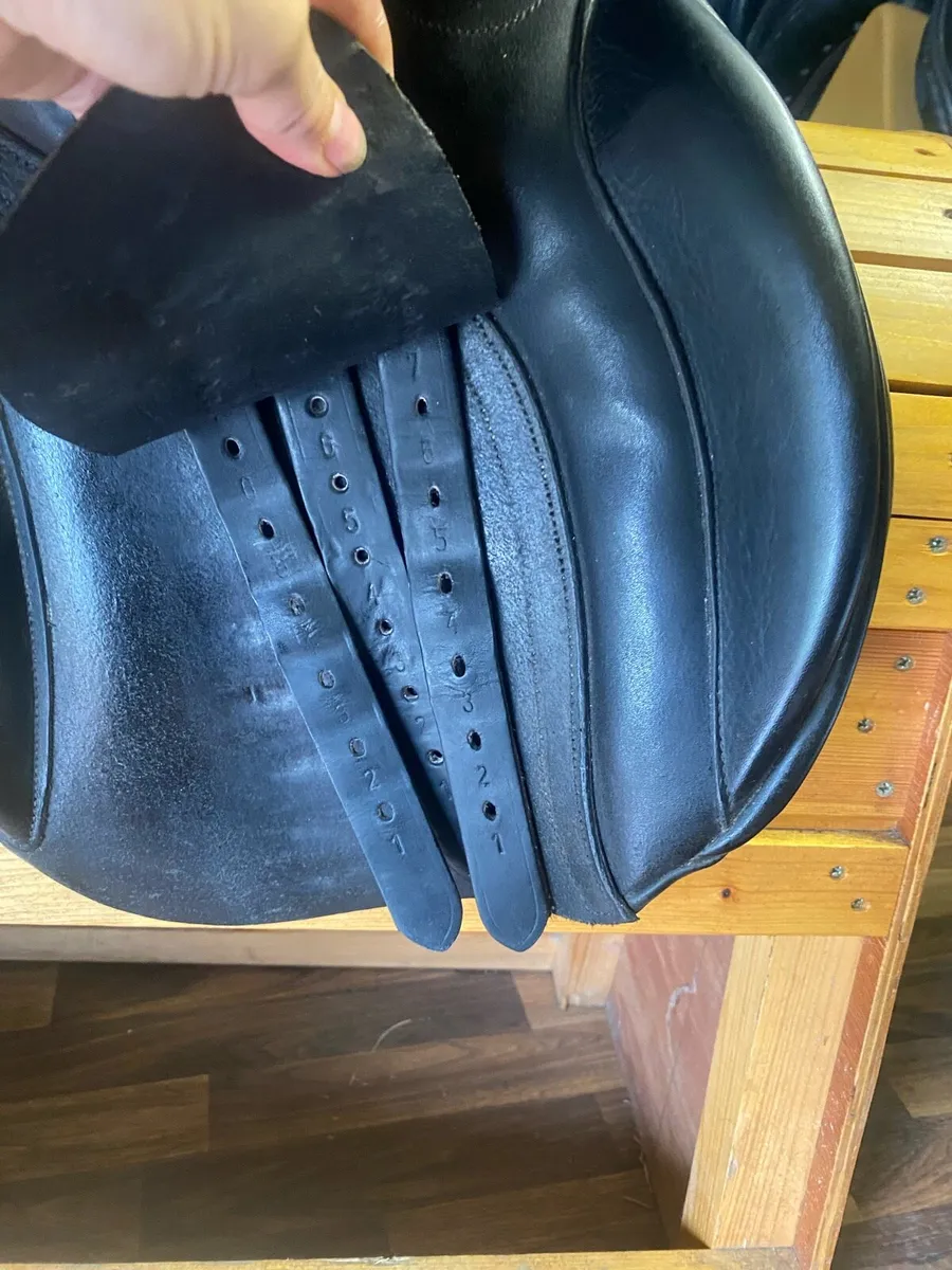 Black Leather saddle suit high withers - Image 4