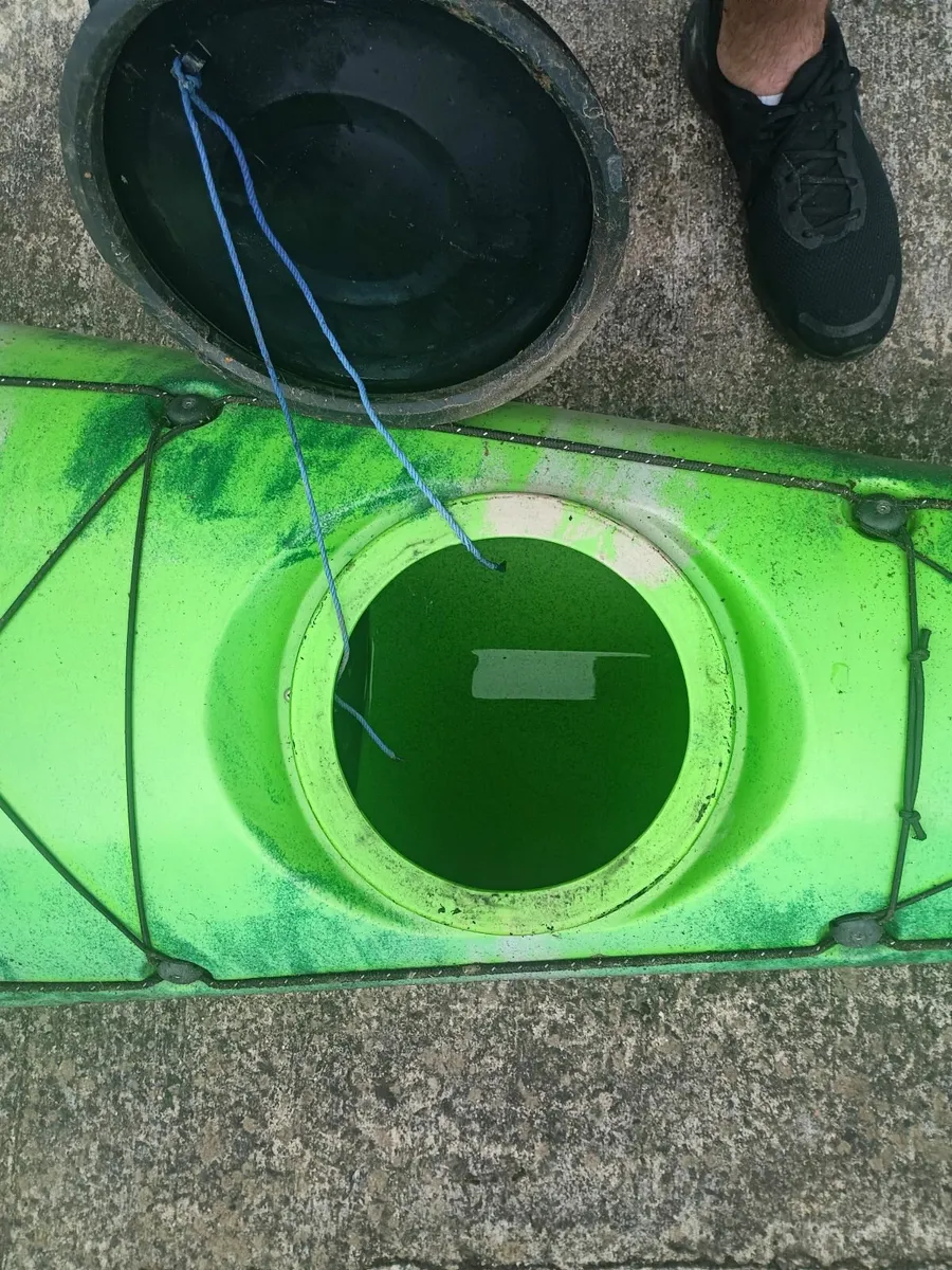 Kayak - Image 2