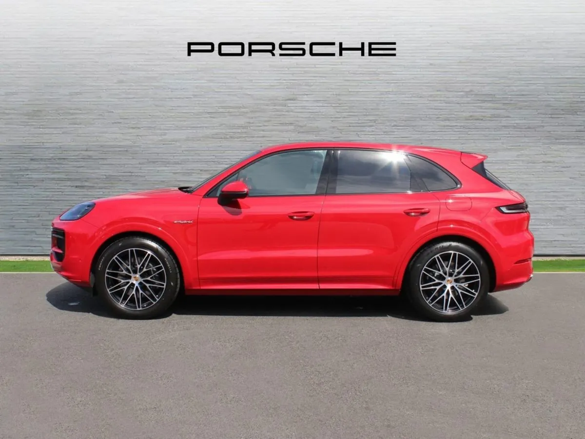 Porsche Cayenne E-hybrid (new) - Image 4