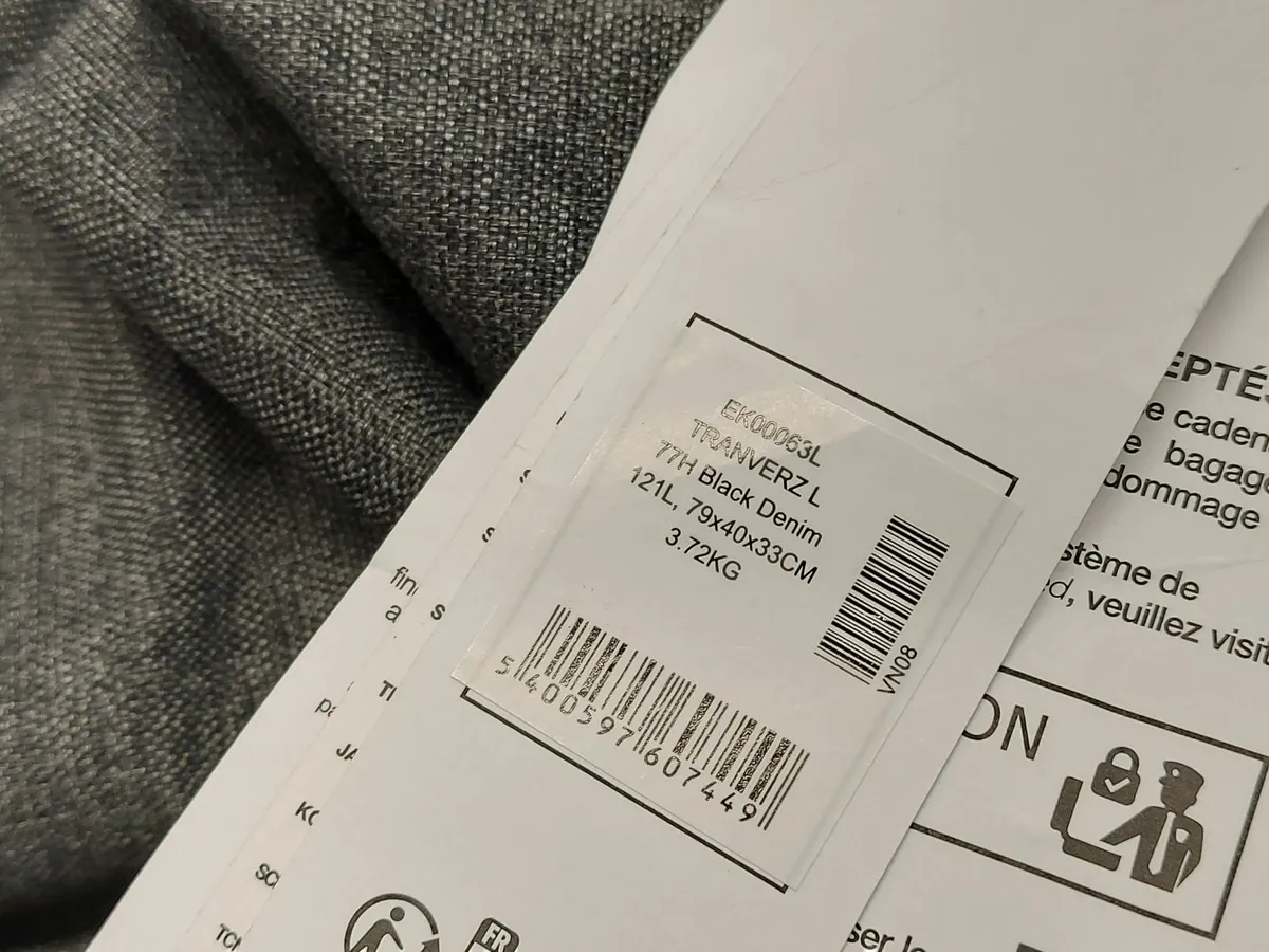Online Auction Of An Eastpak Travelbag & More! - Image 2