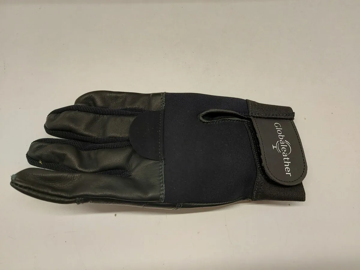 Online Auction Of Globaleather Gloves & More! - Image 2