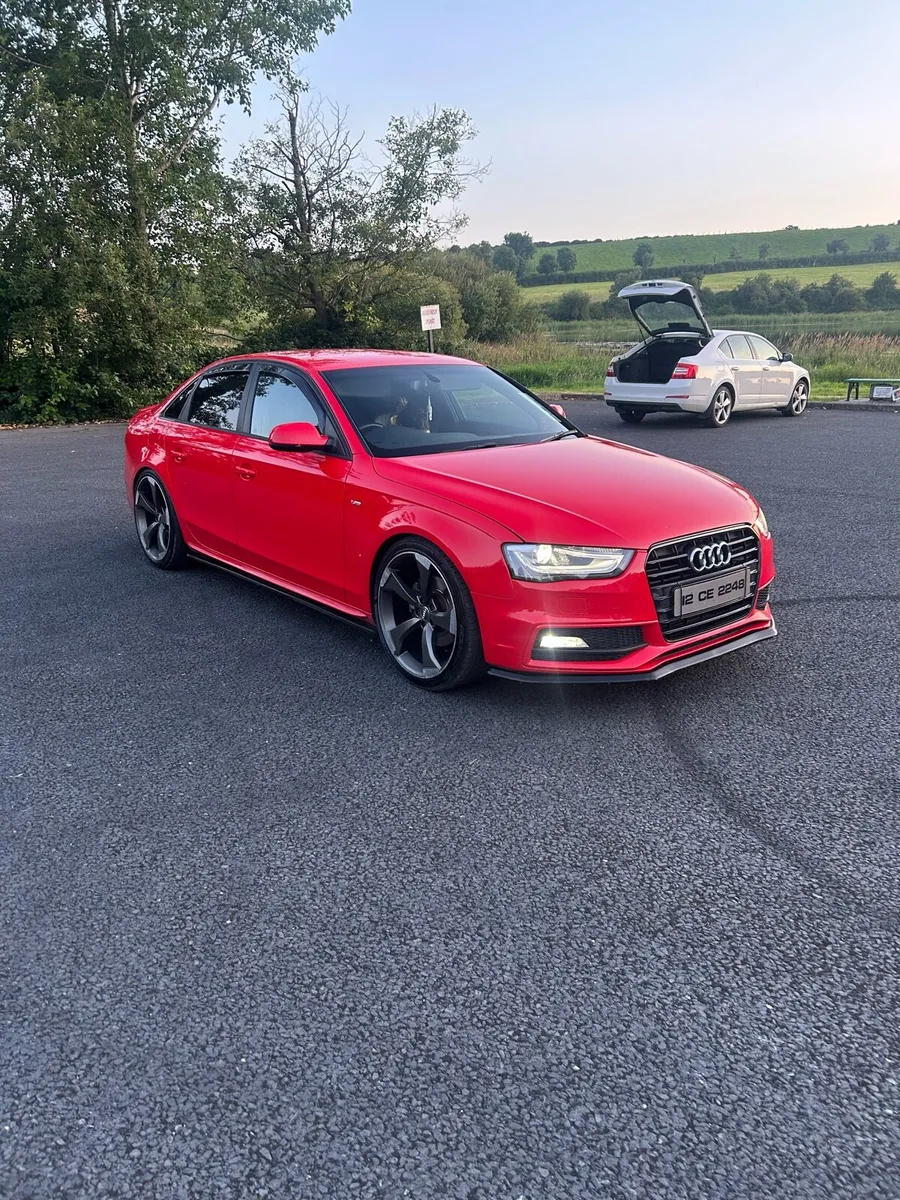 Audi a4 b8.5 Black Edition S-Line - Image 1