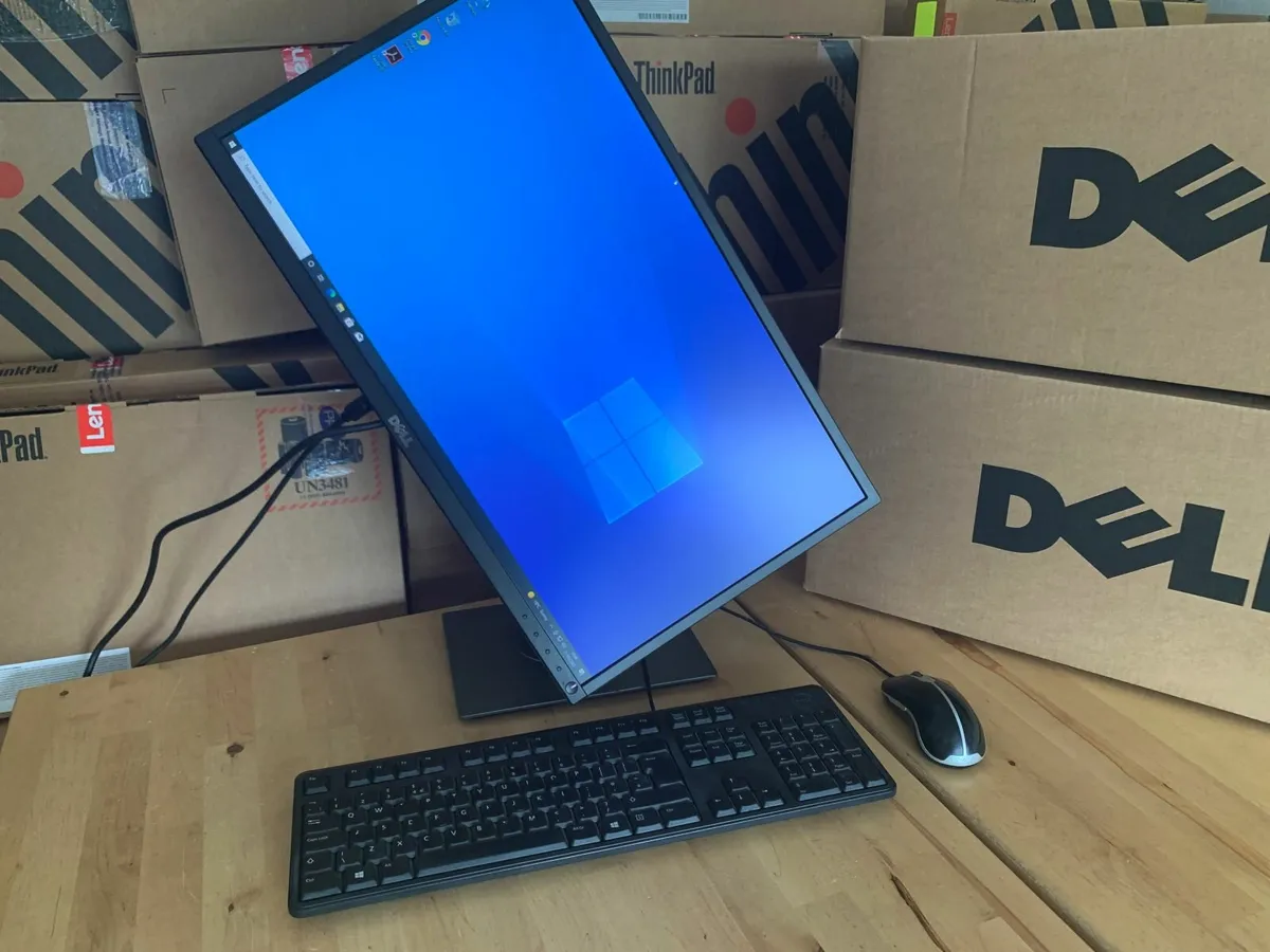 Dell 24" Height Adjustable Flatscreens-Delivery - Image 3
