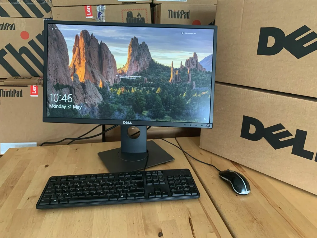 Dell 24" Height Adjustable Flatscreens-Delivery - Image 4