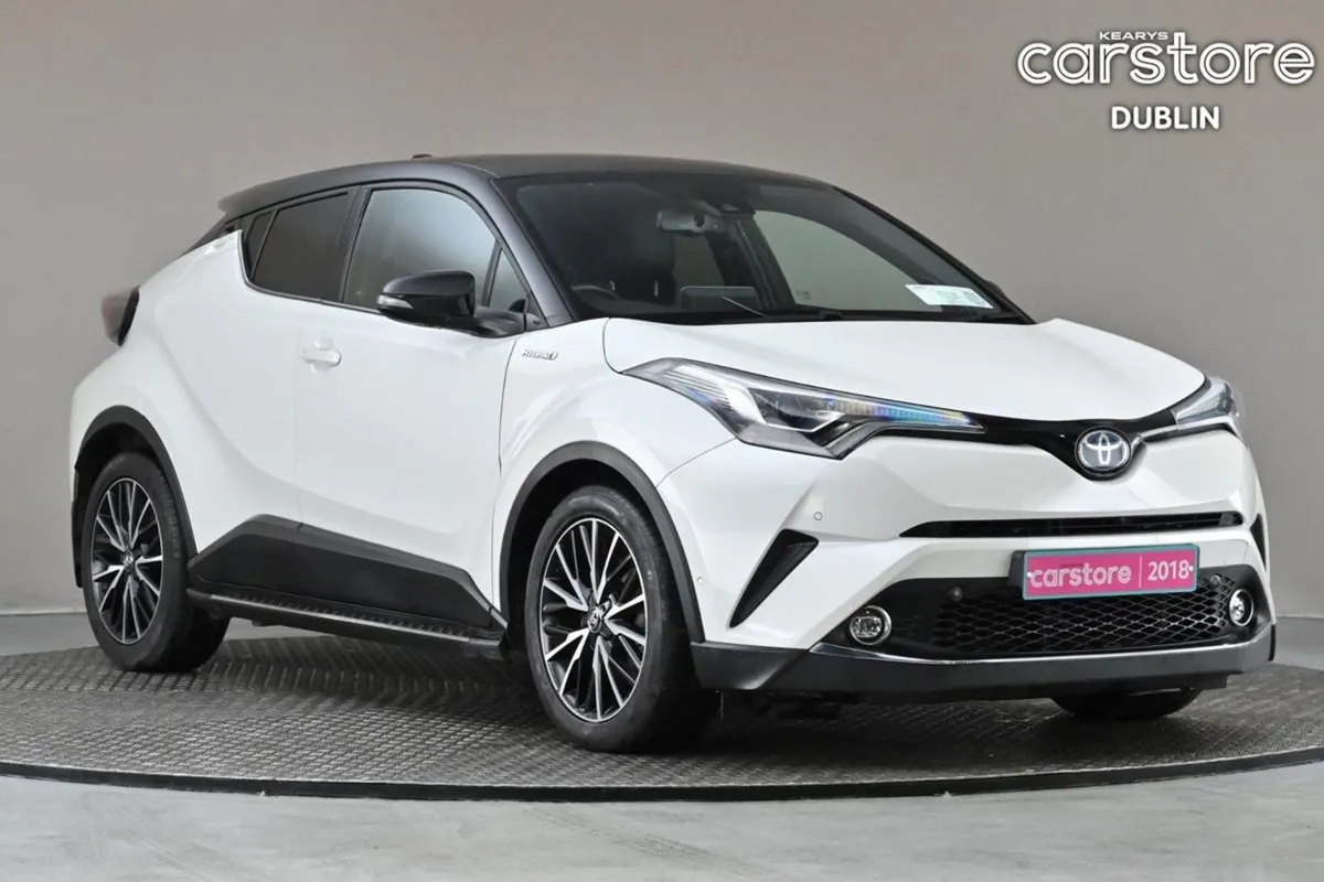 Toyota C-HR 1.8 Hybrid SOL  2tone Roof grey Leath - Image 1