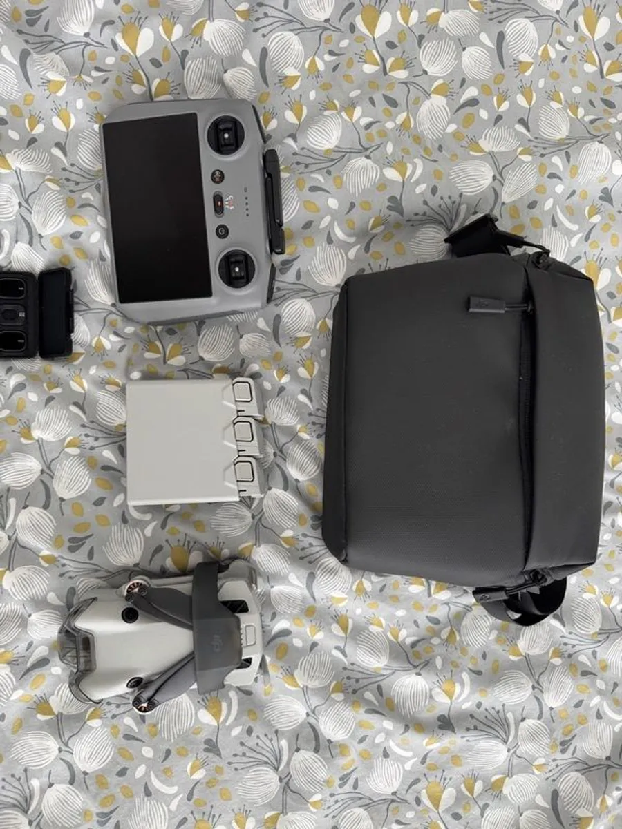 DJI Mini 4 Pro Fly More Combo (DJI RC 2) + DJI ND Filters - Image 2