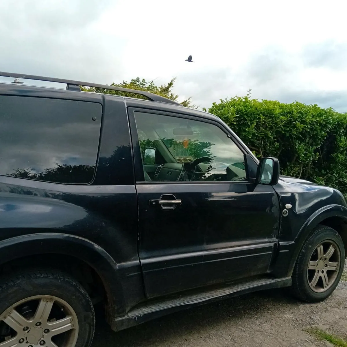 Mitsubishi Pajero 3.2 - Image 3