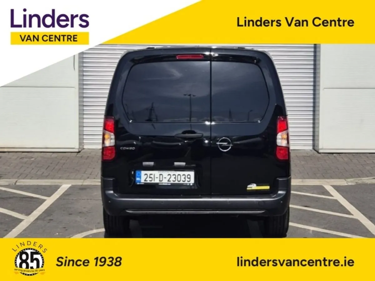 Opel Combo LWB 3 Seats - Image 4
