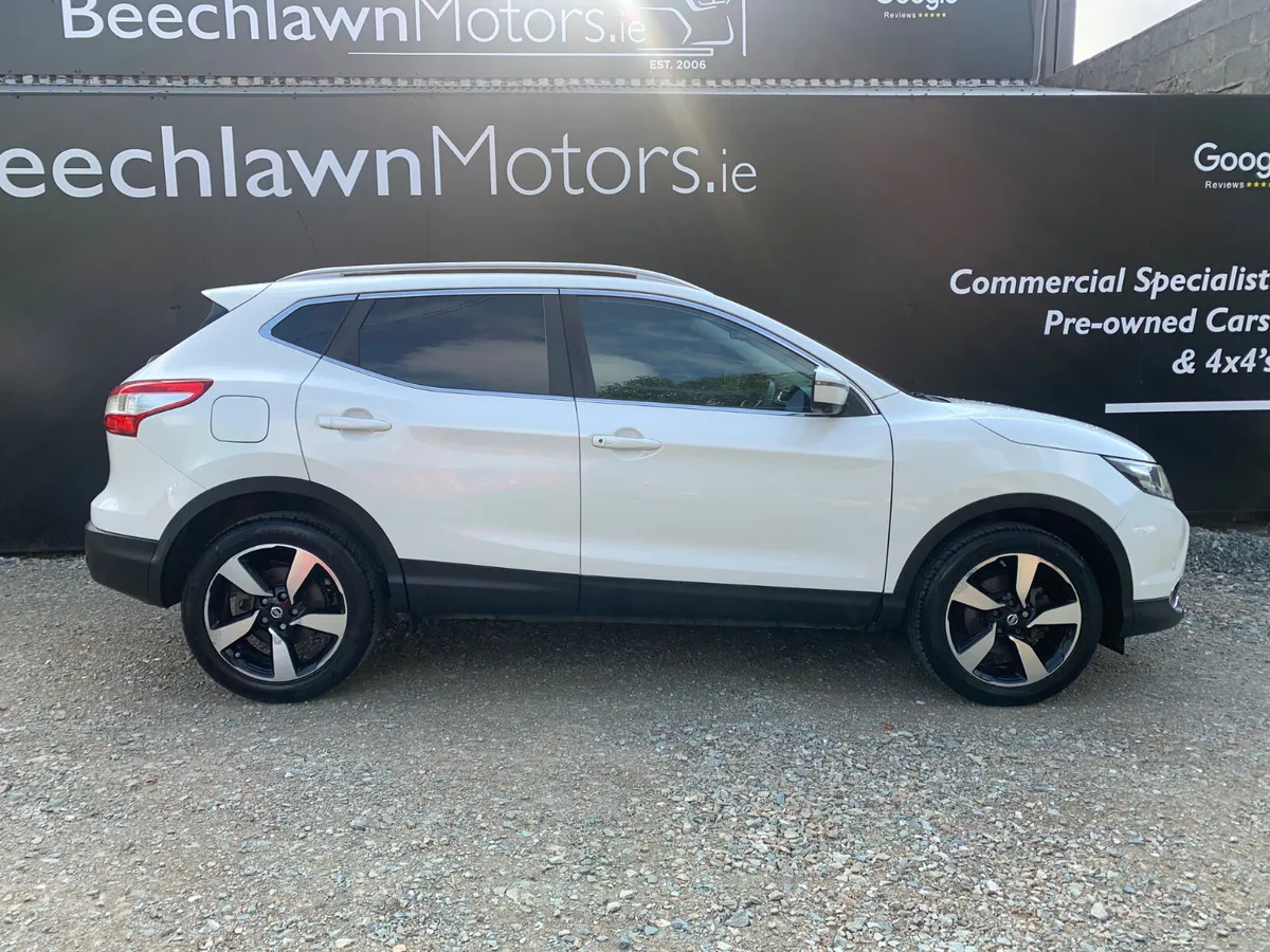 NISSAN QASHQAI 1.2 XE 5DR - Image 2