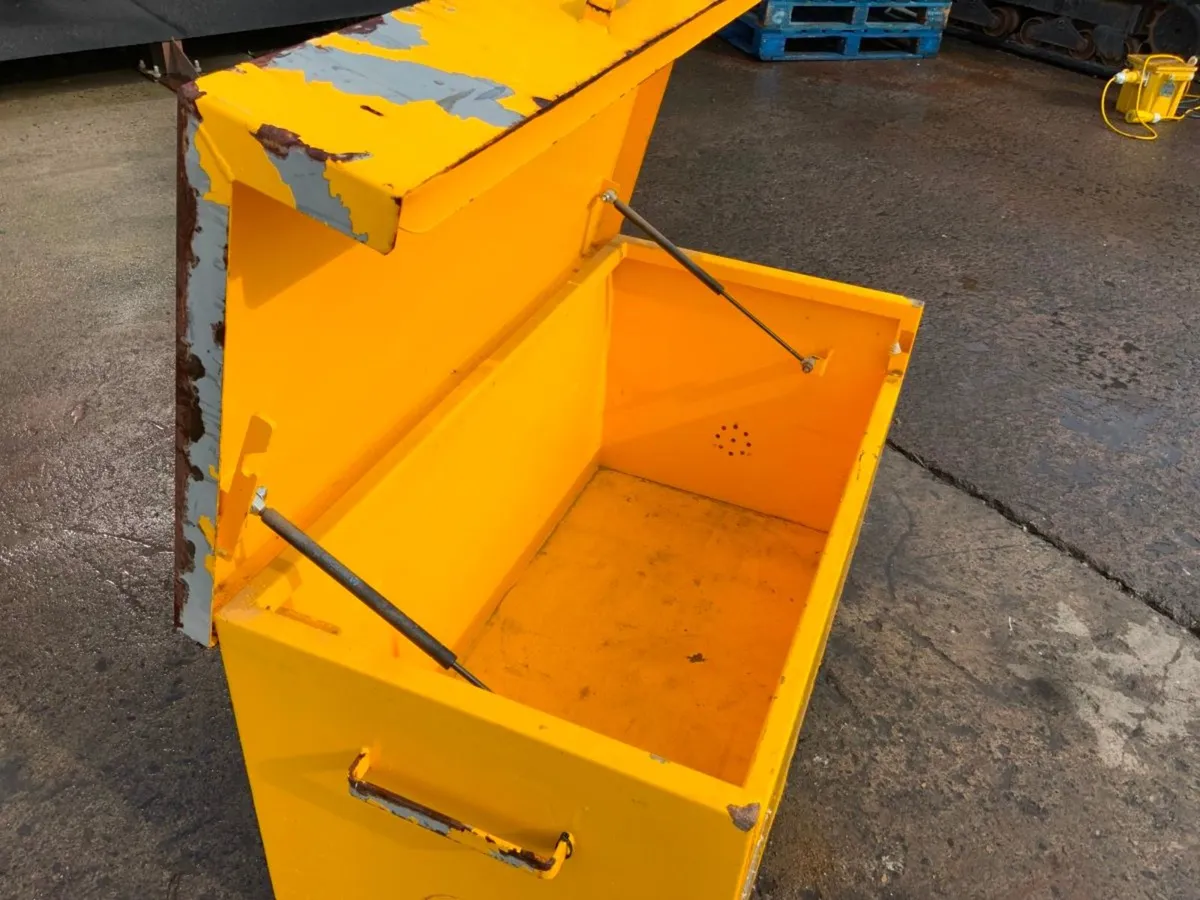 ARMORGARD CHEMBANK TOOL SAFE / LOCKBOX..1397 - Image 3