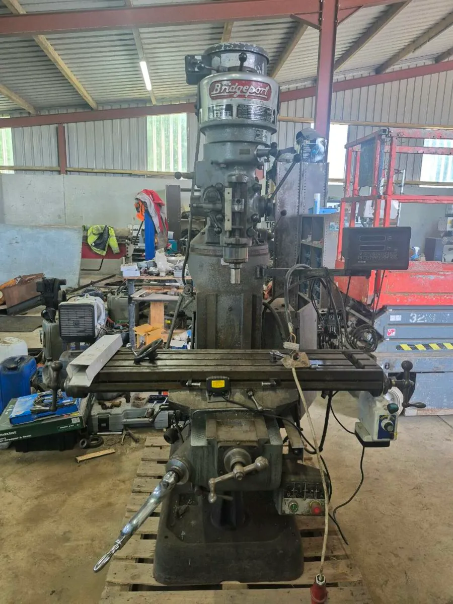 Bridgeport milling machine - Image 1