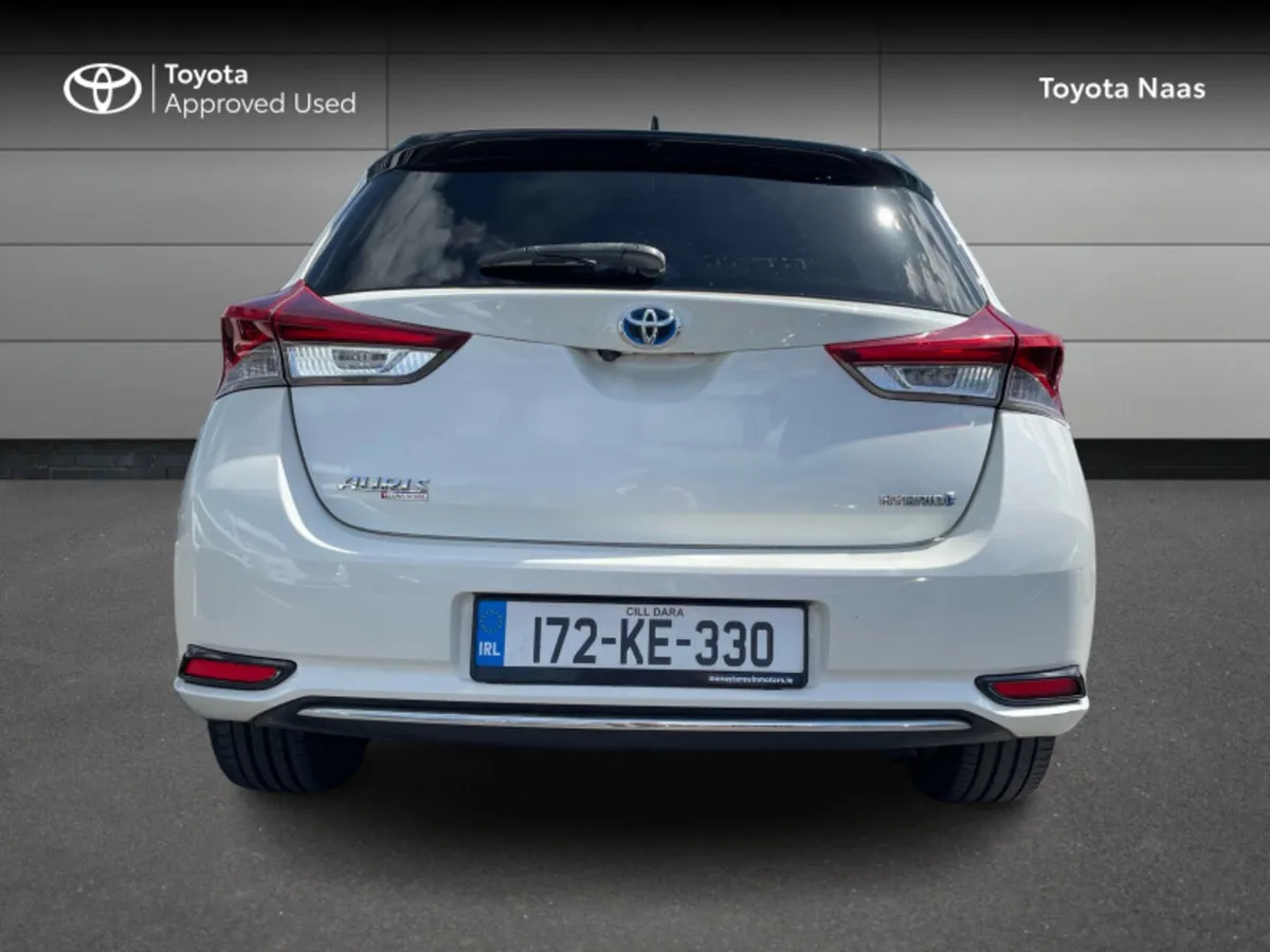 Toyota Auris AURIS HYBRID LUNA SPORT - Image 4