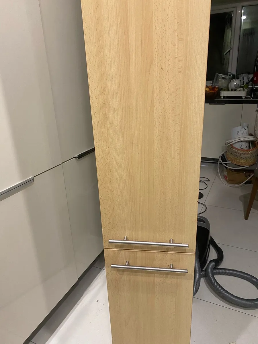 Kitchen larder - Image 3
