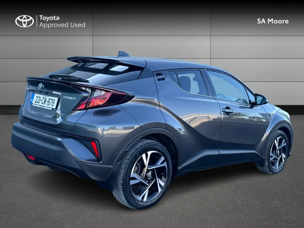Toyota C-HR HYBRID SPORT - Image 2
