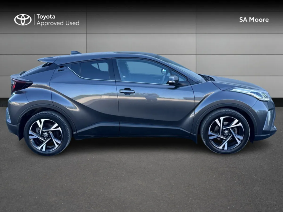 Toyota C-HR HYBRID SPORT - Image 3