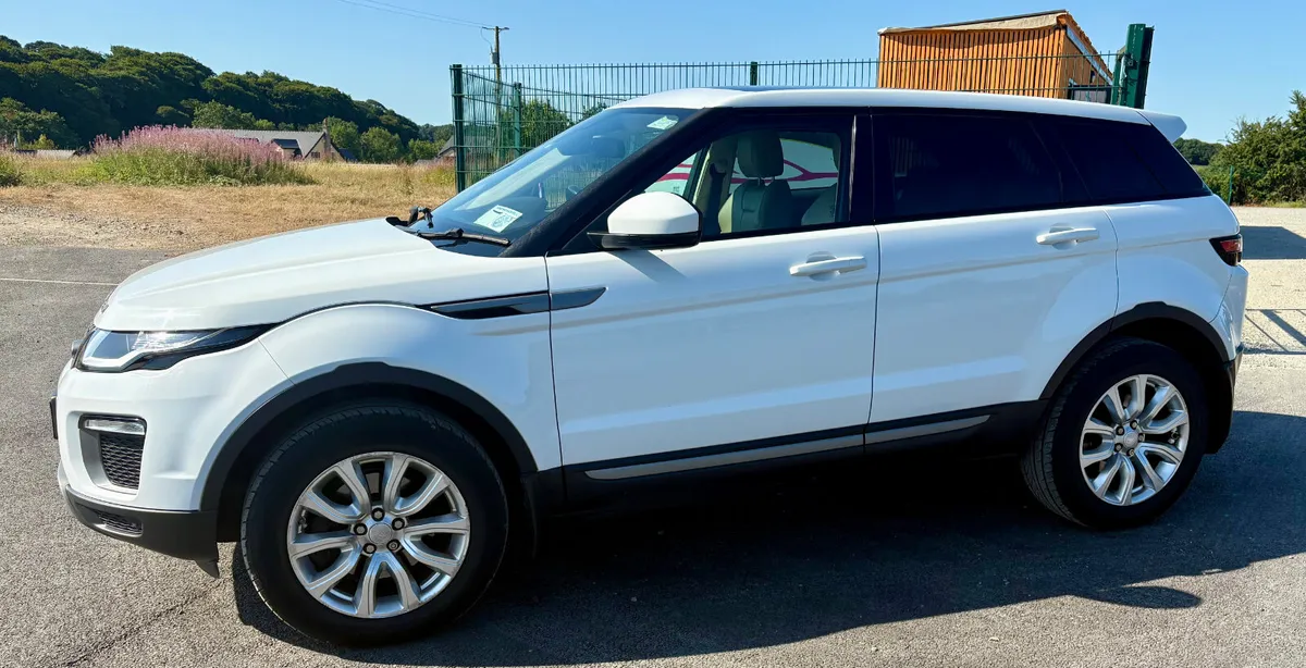 Land Rover Range Rover Evoque 2017 - Image 2