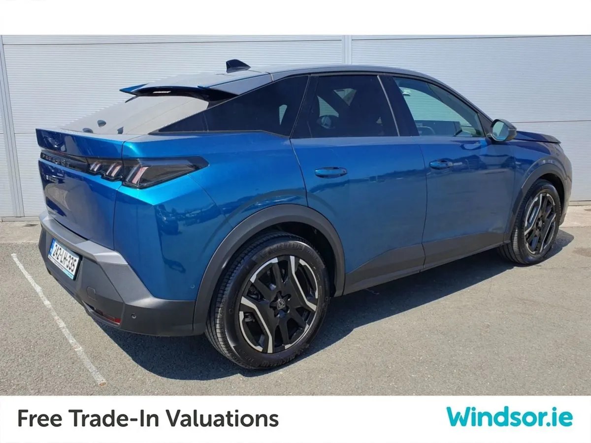 Peugeot 3008 Electric 73kwh 210BHP Allure - Image 3