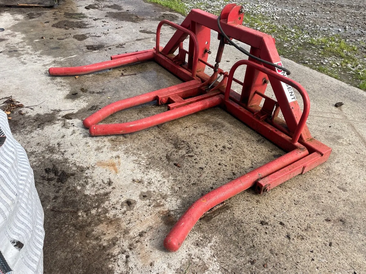 Nugent Double Bale Handler - Image 1