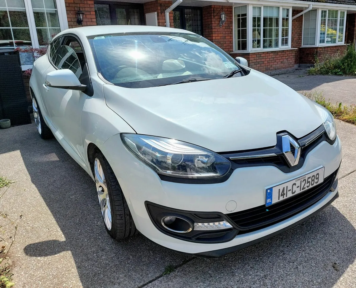 Renault Megane Coupe Dynamique 2014 - Image 2