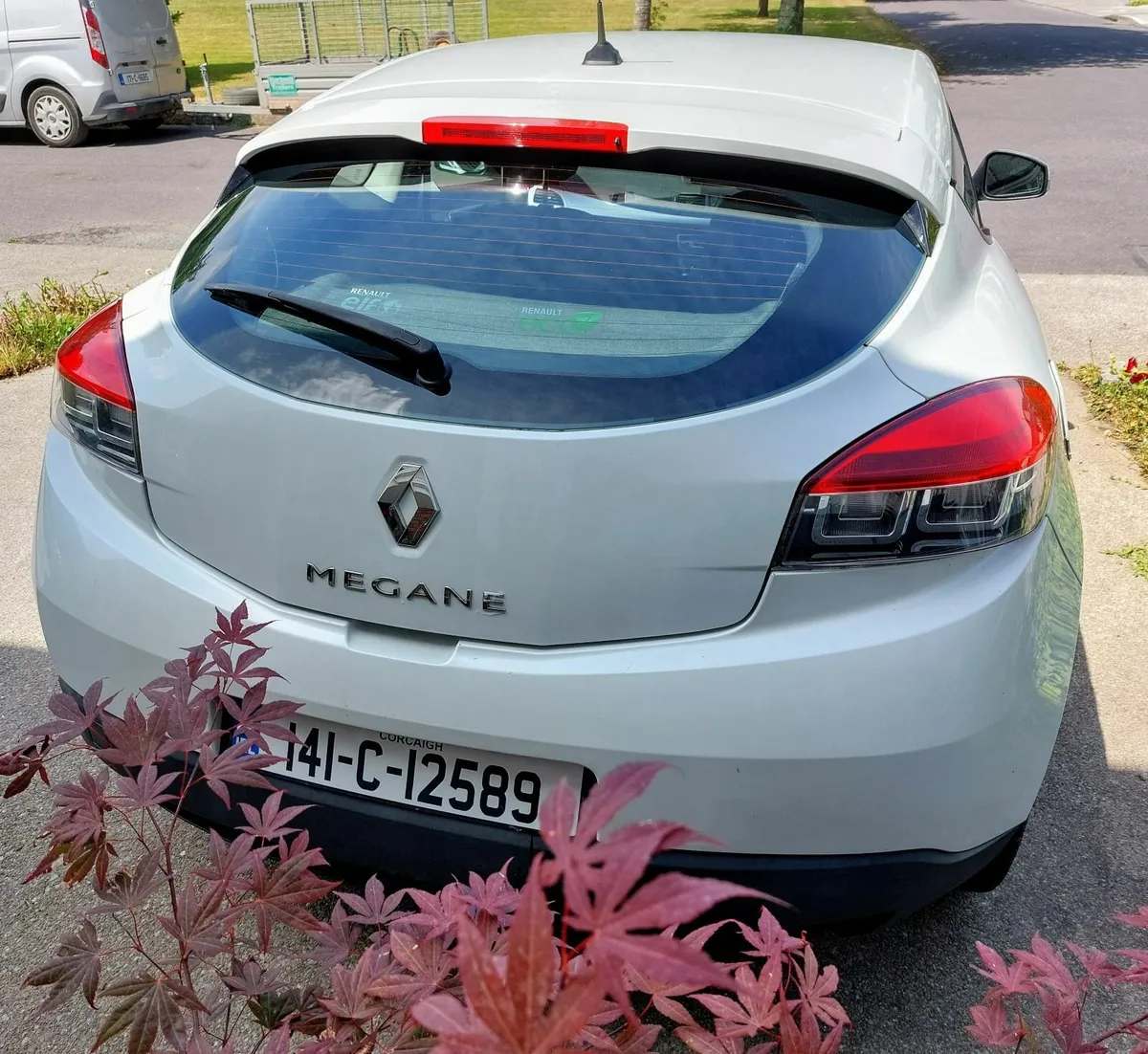 Renault Megane Coupe Dynamique 2014 - Image 3