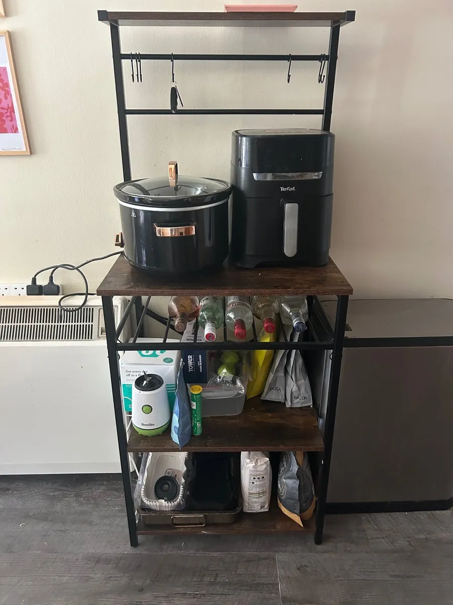 Kitchen storage unit - Image 1