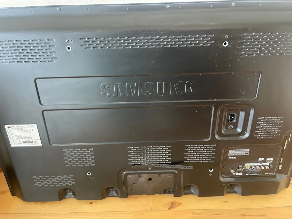 40” Samsung TV (not Smart) - Image 2
