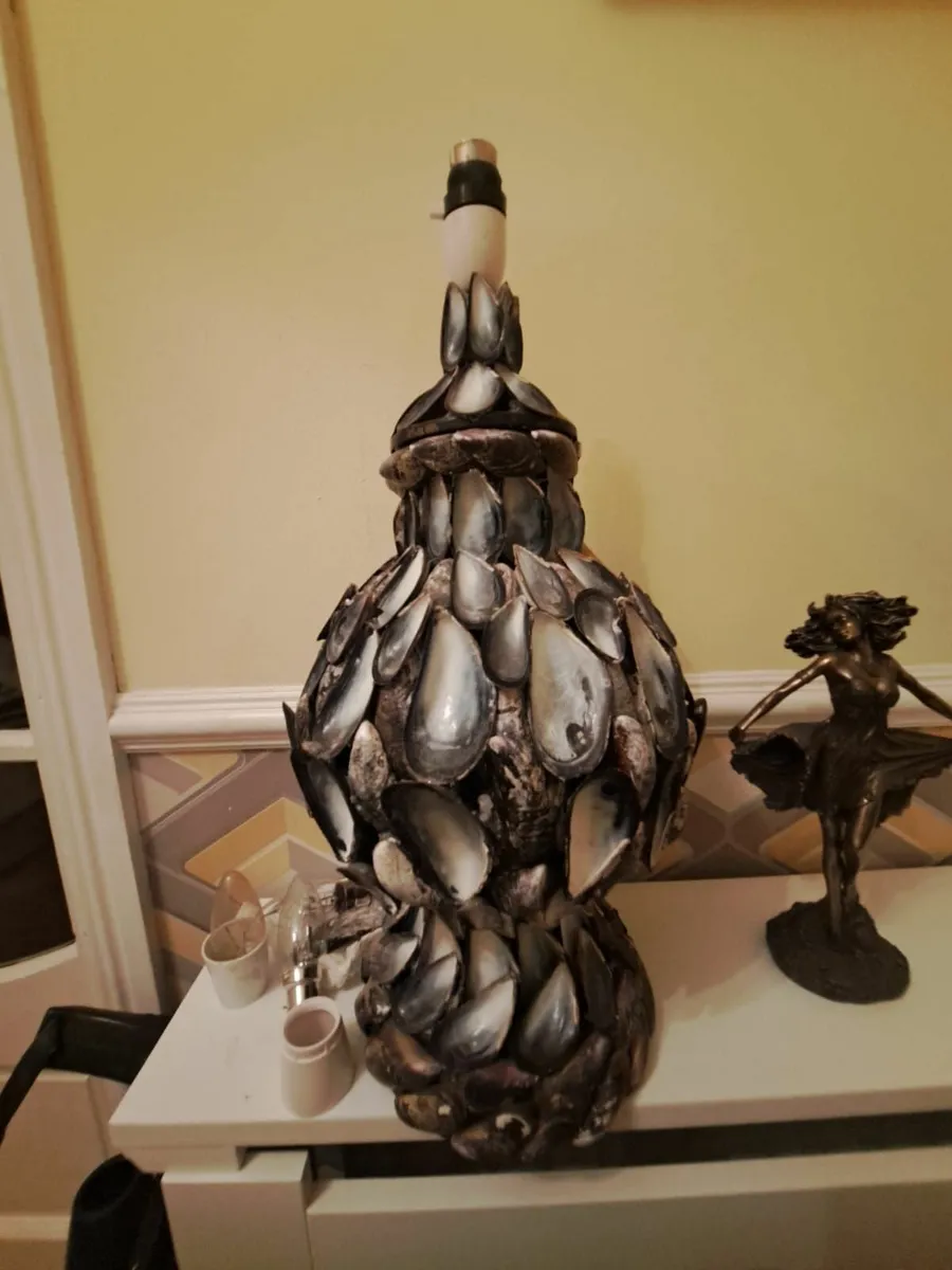 Mirror, 2 x Lamps set, Clam shells design - Image 3