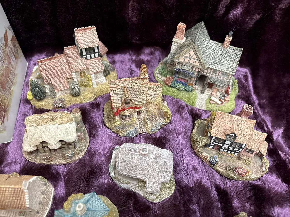 JOB LOT LILLIPUT LANE ORNAMENTS - Image 2