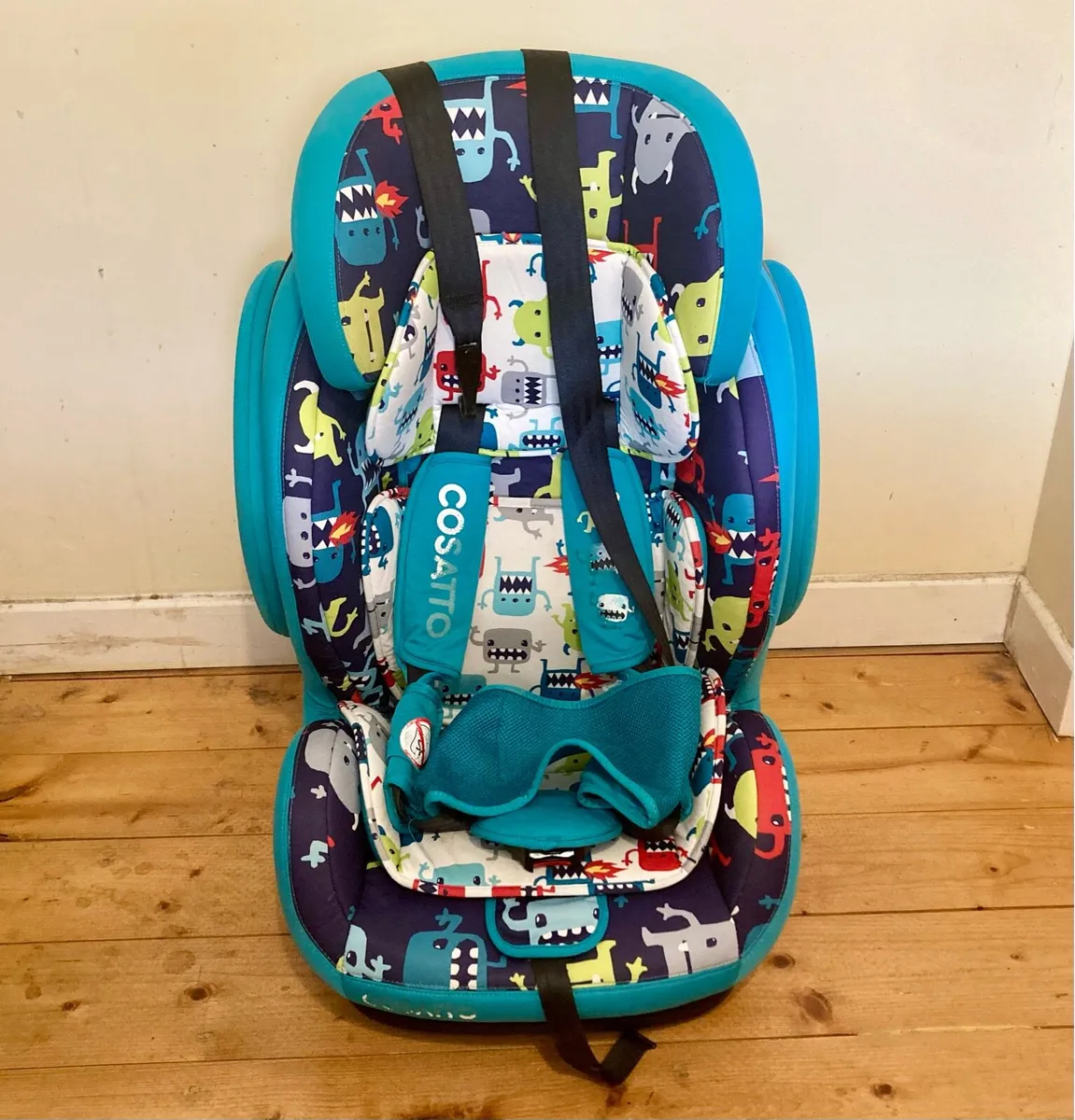 Cosatto Child Car Seat - Image 1