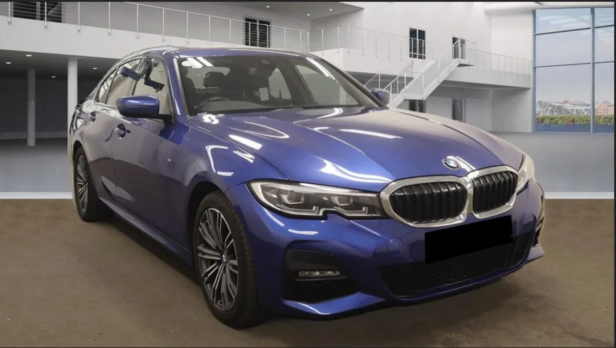BMW 3 SERIES 330e M SPORT  HYBRID / BROWN LEATHER - Image 1