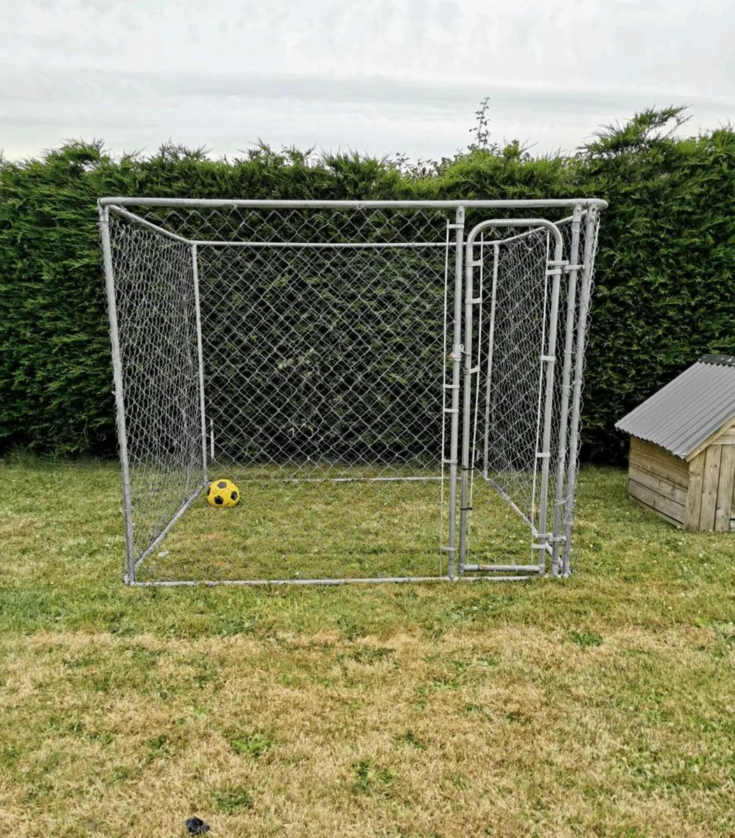 Safe encloser 8ft x 8 ft sq. 6 ft high. - Image 1