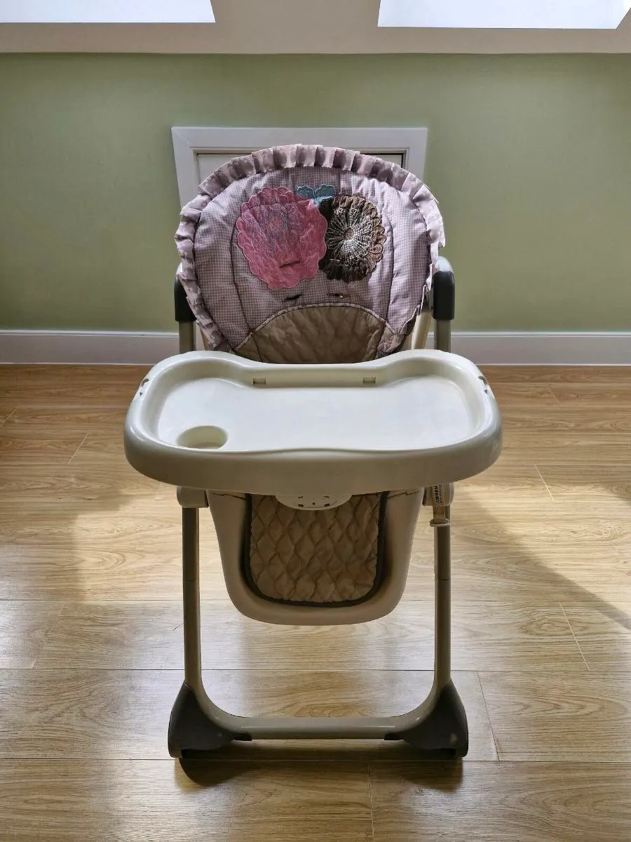 Baby high chair - Image 2