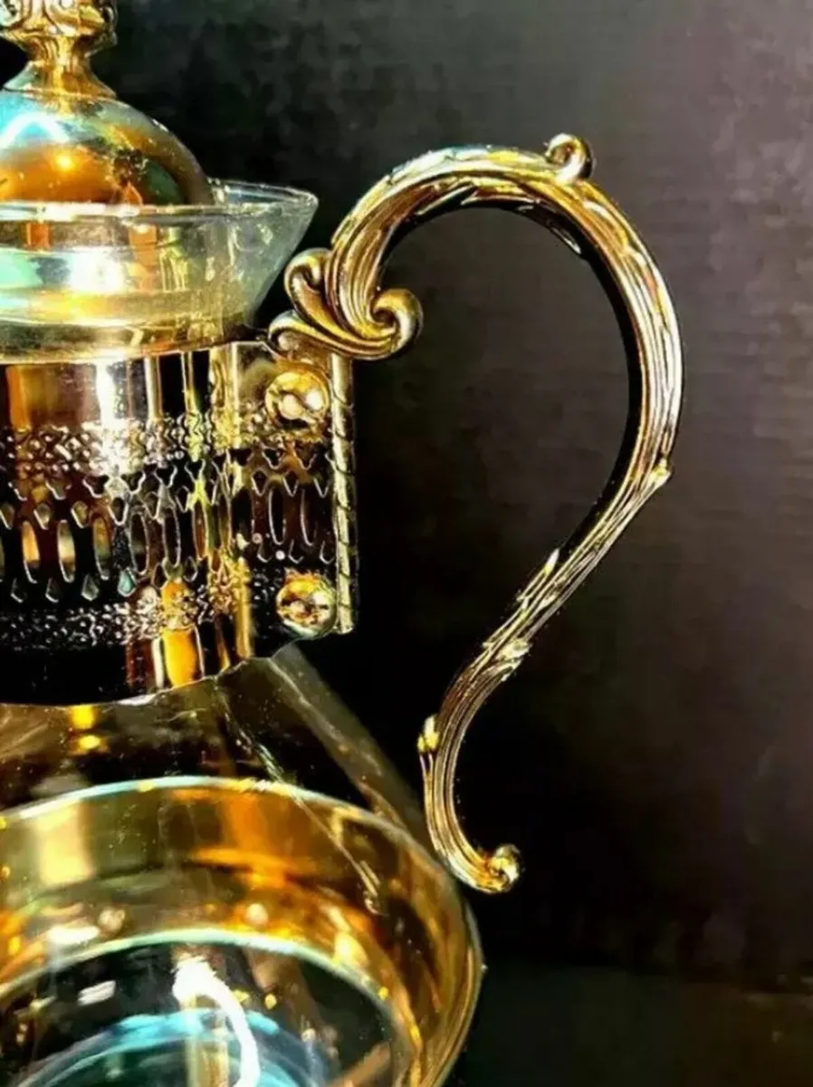 Vintage Coffee/Wine Carafe With Warmer - Image 4