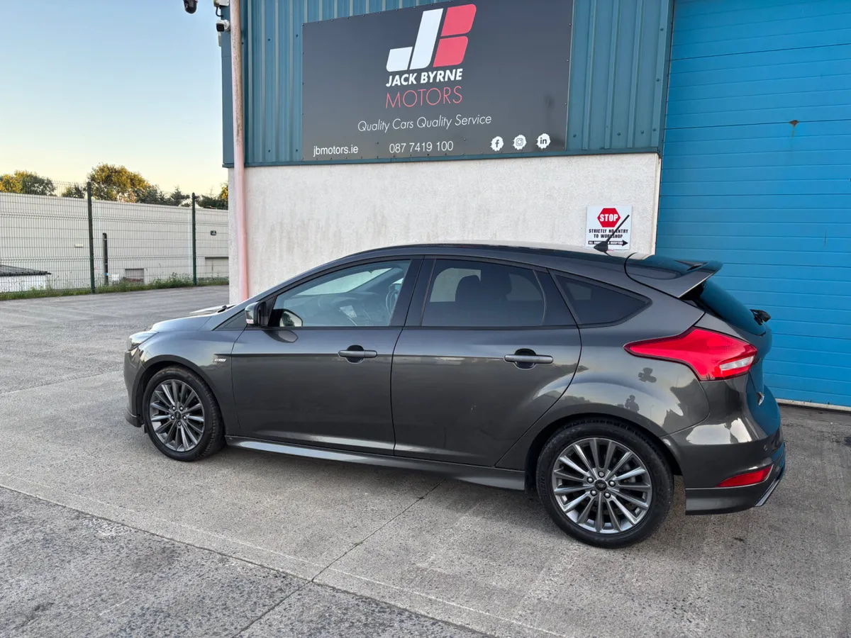 Ford Focus ST-Line - Image 4