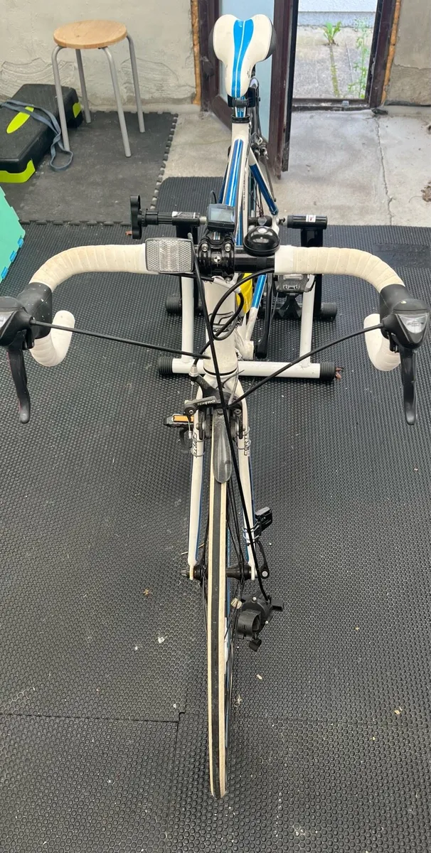 Women’s Road Bike - Image 1