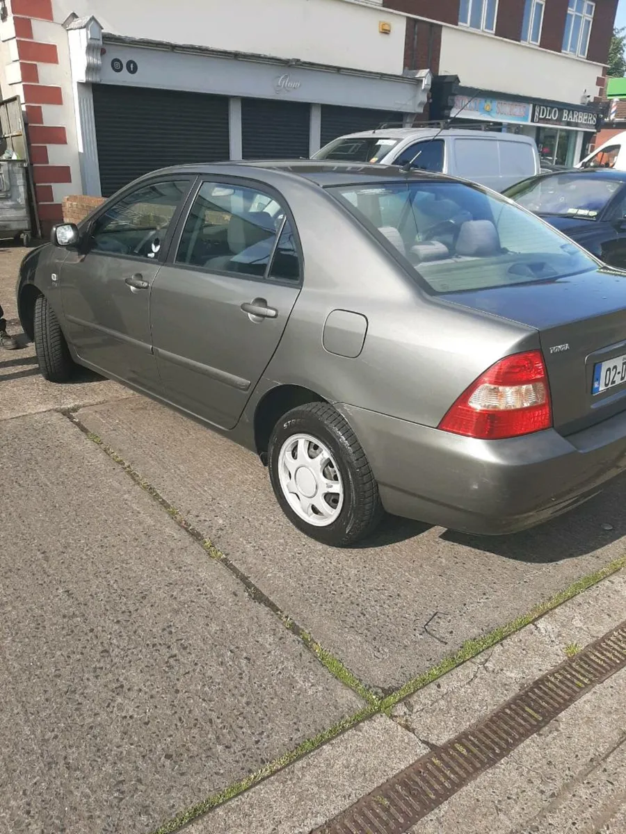 Toyota corolla - Image 1
